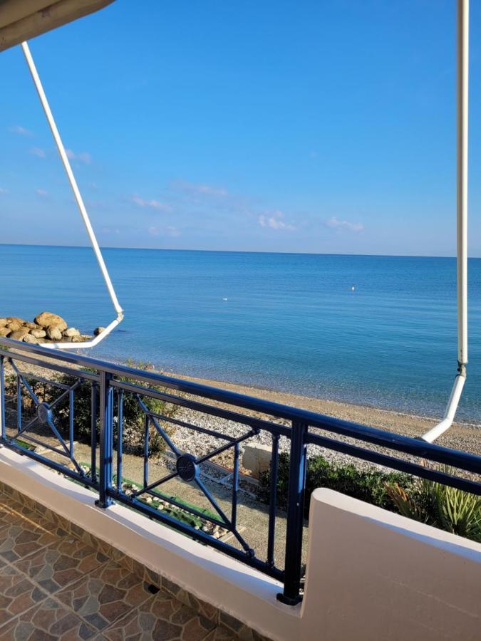 Korinthian Sea View Lägenhet Nerántza Exteriör bild