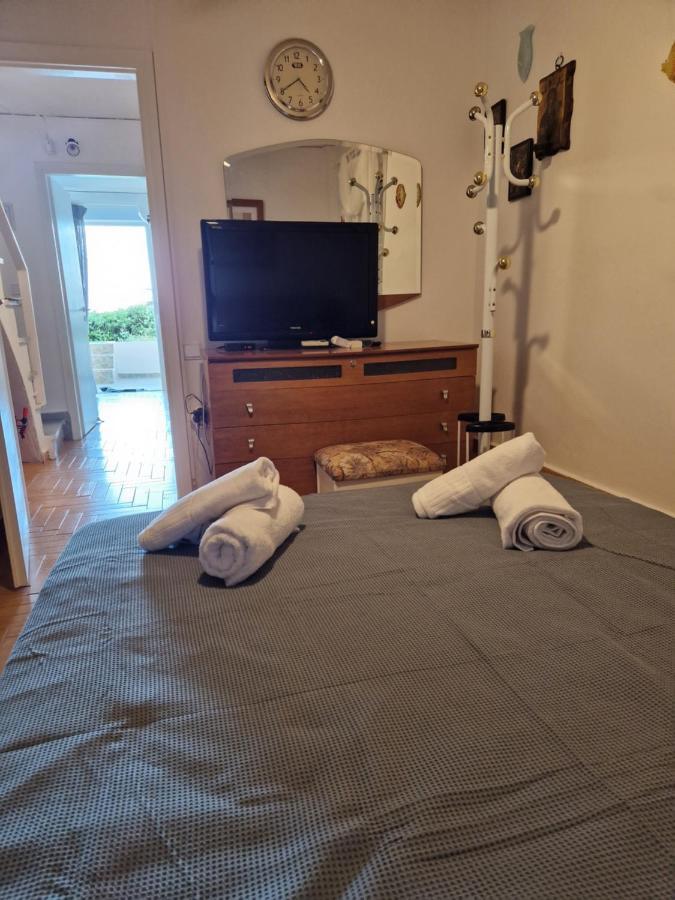 Korinthian Sea View Lägenhet Nerántza Exteriör bild